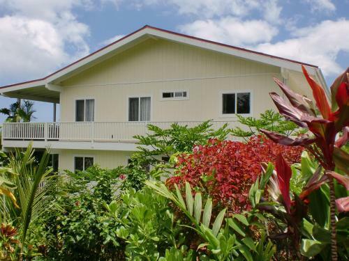 Hostal Bears' Place Guest House