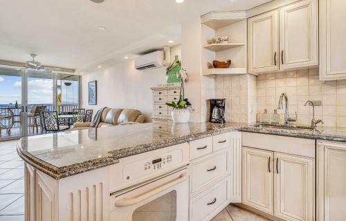 Royal Mauian #512 By Ali'i Resorts
