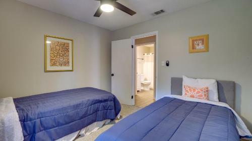 Wistful On Washington-moon River District