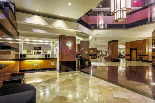 Apartamento Executive Hotel Suite Downtown Free Parking