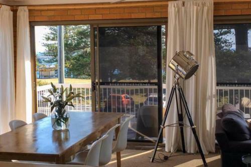 Apartamento Burleigh Yamba Unit 1. Beachside. Ocean Views, Big Backyard.