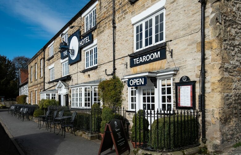 The Black Swan Hotel