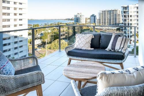 Maroochydore Ocean Views Stylish Sub-penthouse Apartment