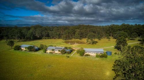 Cottages On Lovedale - Cottage No. 2 (2 Bedroom)