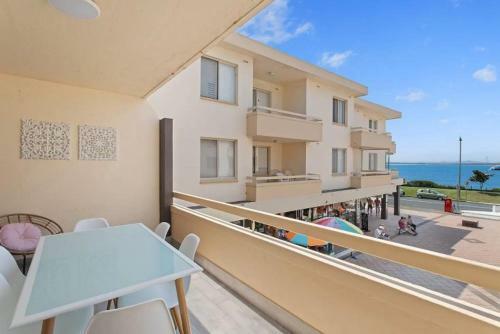 Bay Village - Shoal Bay Apartments