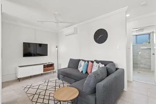 Bay Village - Shoal Bay Apartments