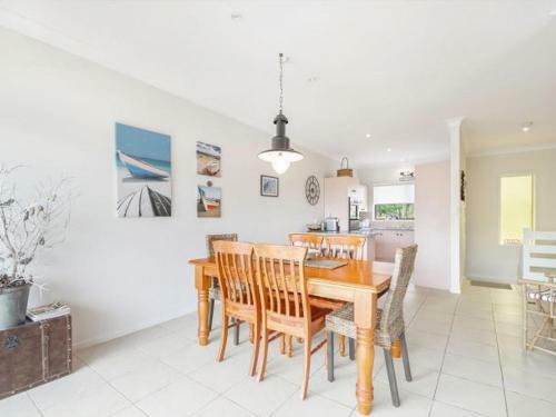 Spacious And Comfortable And Only A Three Minute Walk To The Beach