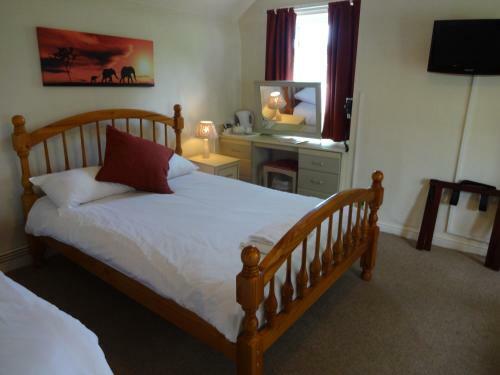 The Hillmorton Manor Hotel