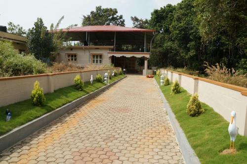 Reunion Villa Abode