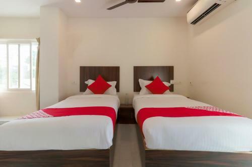 Hotel Oyo Flagship 16390 Sujatha Nirmala Convent Rd