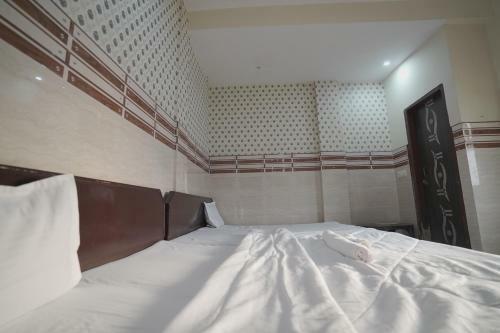 Hotel Gayatri Palace By Wb Inn