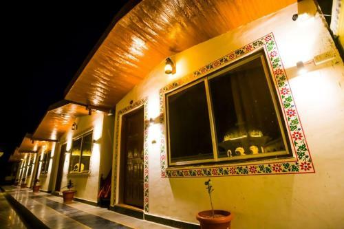 Hotel Badi Garh Palace Resort & Spa
