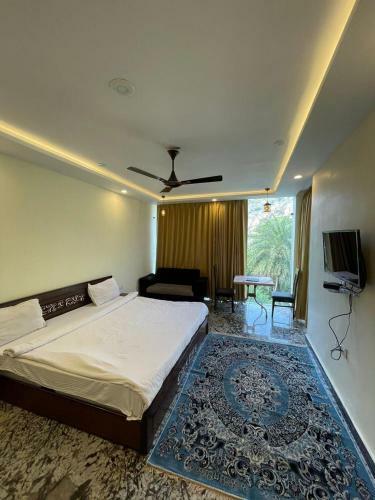 Hotel Badi Garh Palace Resort & Spa