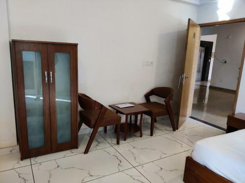 Hotel Nikanshvee, Udaipur