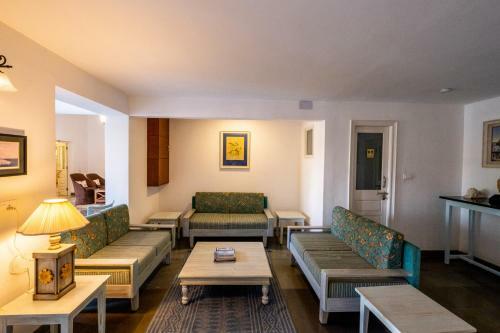 Apartamento Vari, 1br Close To The Lake