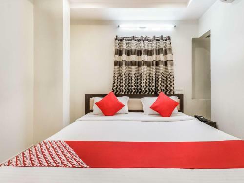 Hotel Oyo 29000 Sk Grand