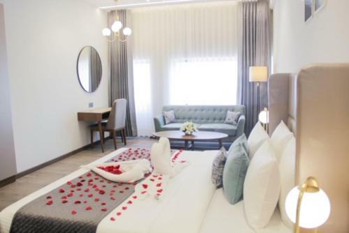 Hotel District 5
