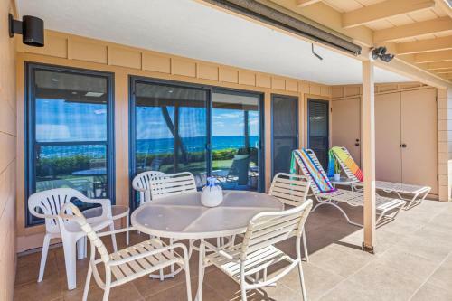 150-4 Oceanfront Puamana