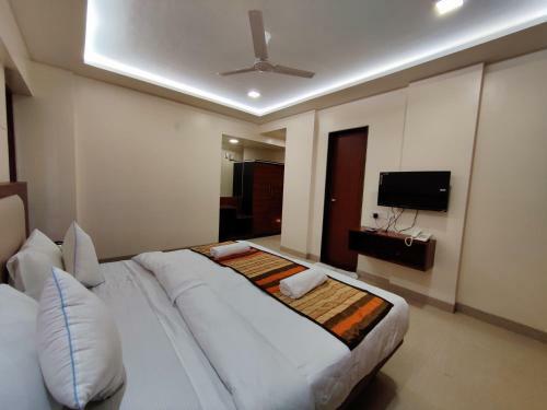 Hotel Serenity By Monarch, Baner Pune