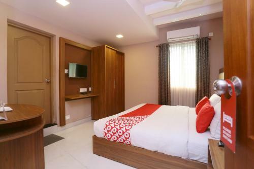 Oyo Flagship 25093 Hotel Thamam