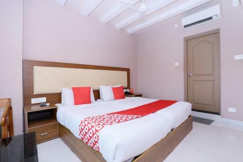 Oyo Flagship 25093 Hotel Thamam