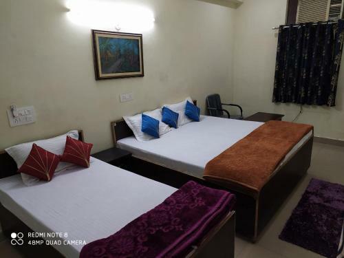 Hotel Rcs Residency And Guest House