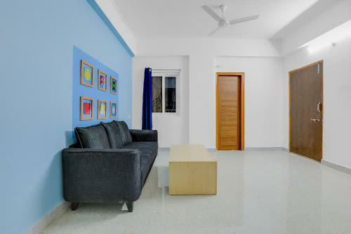 Hostal Oyo 33417 Compact Stay Near Jntu