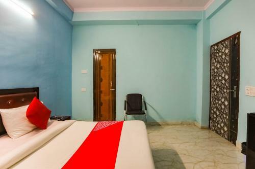 Hotel Collection O 40138 City Hut Residence