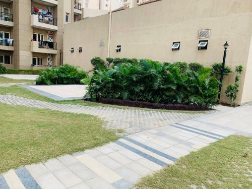Apartamento The Influential Square Near India Expo Mart