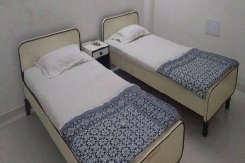 Hotel Pop 84329 Shree Laxmi Home's
