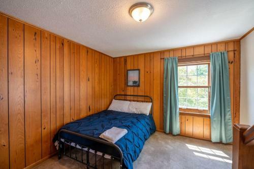 Chain O'lakes Group Getaway-the Johnsburg Estate