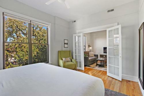 Apartamento Bright & Comfy 3br Near Resto & Shops