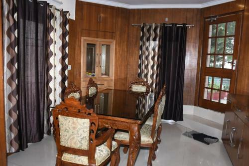 Apartamento Barog Private Cottage At Top Peak