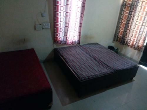 Hostal Rbs Accommodations Panchsheel Enclave Zirakpur