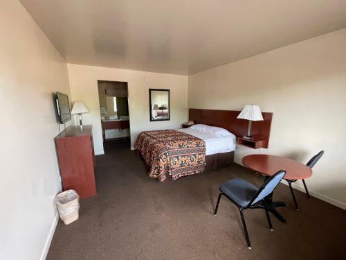 Motel Plank Road Inn & Suites - Lyons