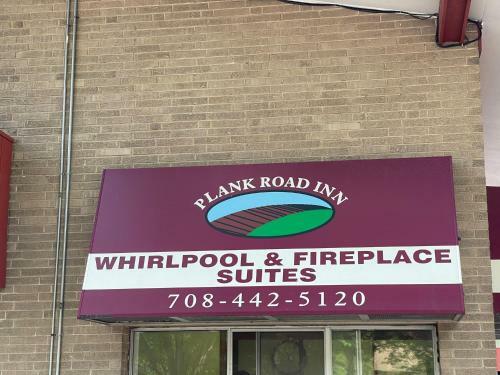 Motel Plank Road Inn & Suites - Lyons