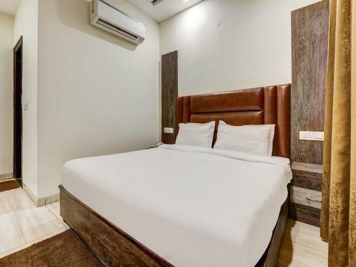 Oyo 85427 Hotel La Vista