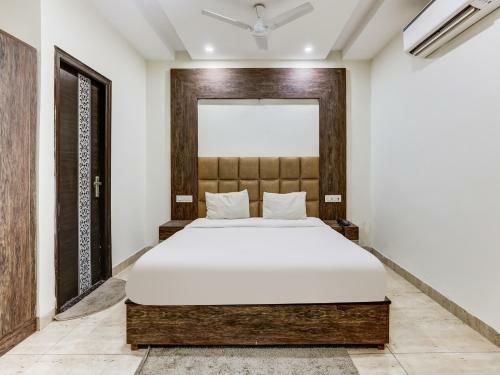 Oyo 85427 Hotel La Vista