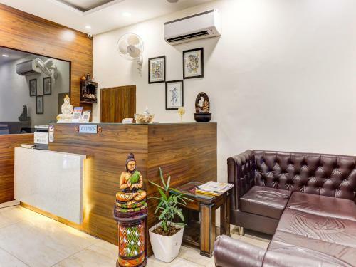 Oyo 85427 Hotel La Vista