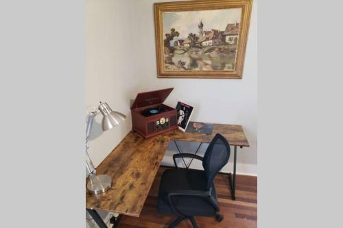 Haven In Harmony. Entire 840sqft Cottage. Sleeps 4
