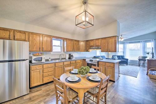 Charming Noblesville Home - Walk To Downtown!
