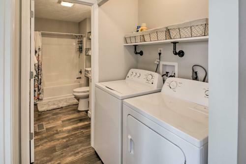 Charming Noblesville Home - Walk To Downtown!