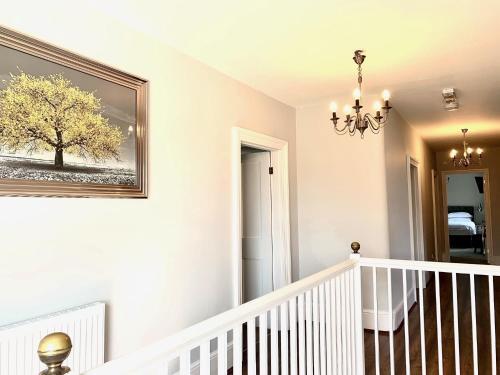 Stunning 6 Bedroom Farmhouse In Hellingly