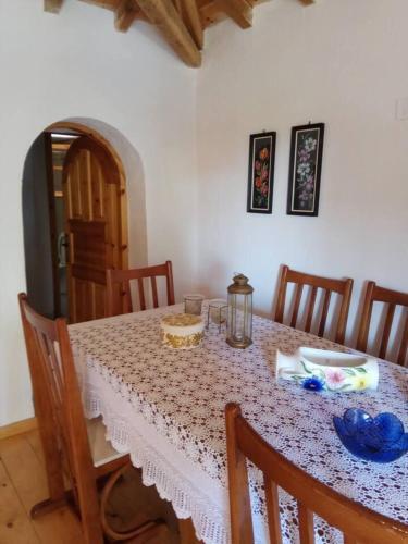 Peaceful House In Skiathos!stunning Surroundings!