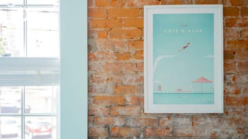 Apartamento Pickle Factory Soda Pop Whimsical Fun Studio
