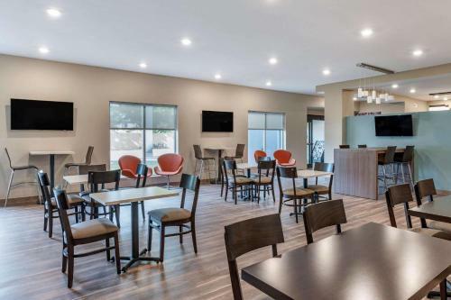 Hotel Mainstay Suites