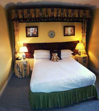 Noel Arms - "a Bespoke Hotel"