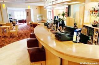 Burleigh Court Hotel And Leisure