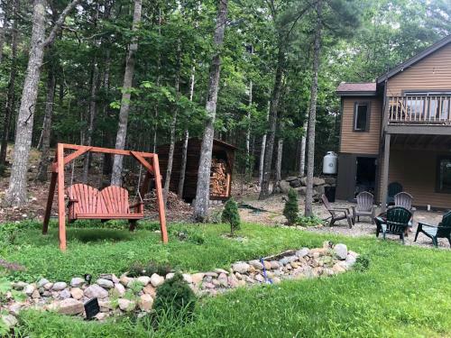 Hostal Modern House Family Retreat