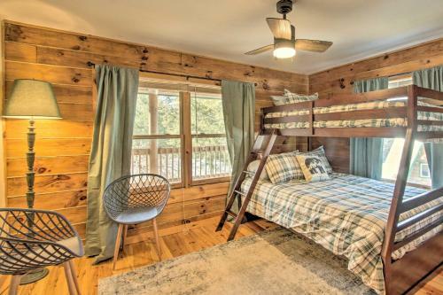Dog-friendly, Secluded Cabin Close To Hiking